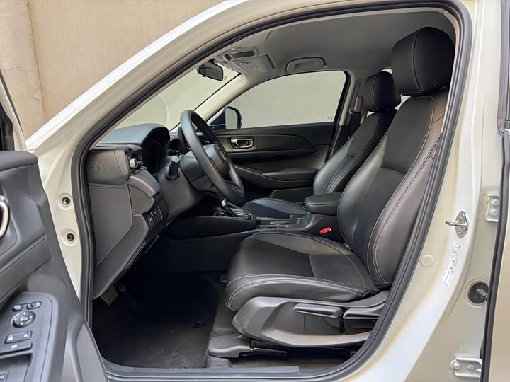 Фото 6 - Honda Vezel
