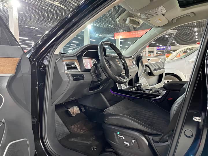 Hongqi HS7 2022 2022款 2.0T DCT两驱智联旗享版 五座