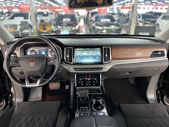 Hongqi HS7 2022 2022款 2.0T DCT两驱智联旗享版 五座