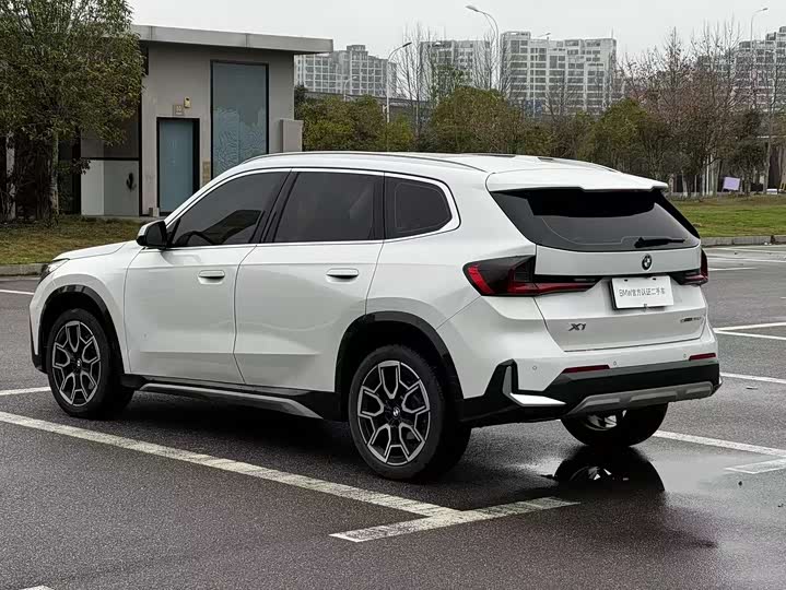 Фото 5 - BMW X1