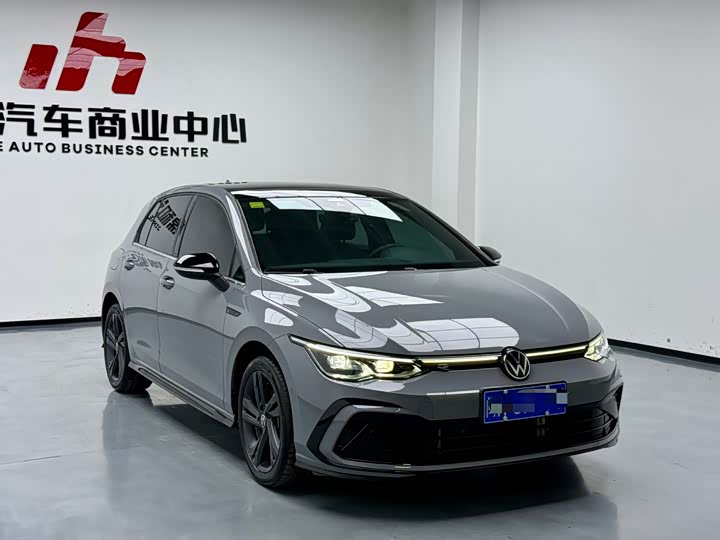 Фото 3 - Volkswagen Golf