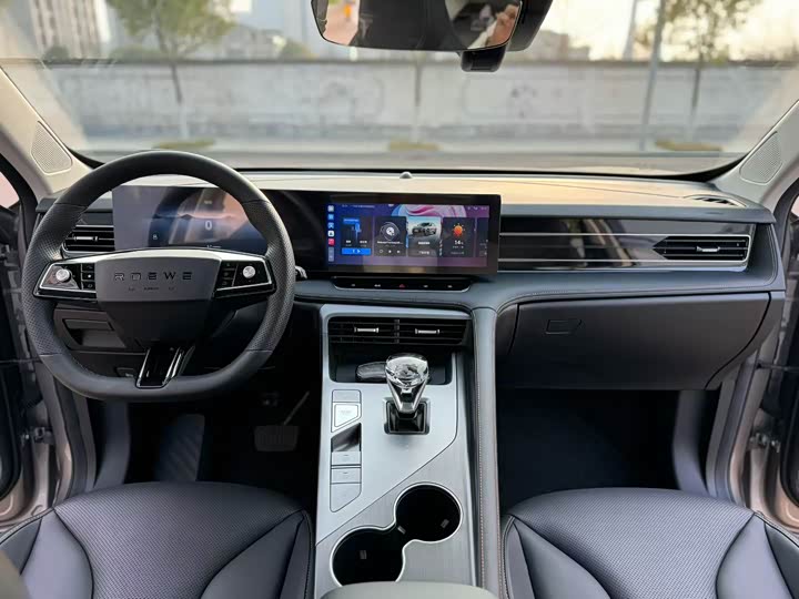 Фото 3 - Roewe RX5