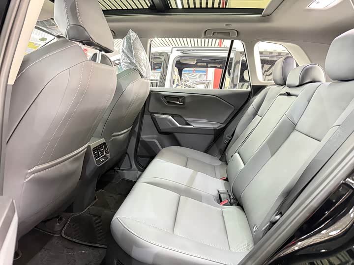 Toyota RAV4 2026 2026款 双擎 2.0L 两驱豪华版