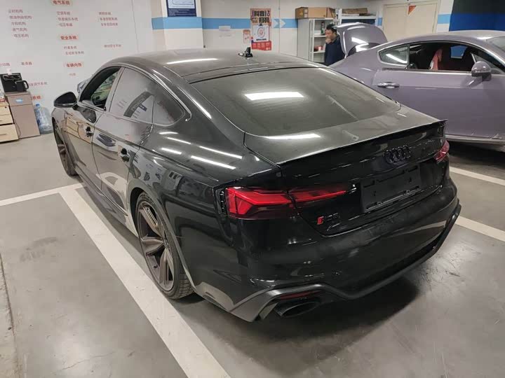 Фото 6 - Audi RS 5