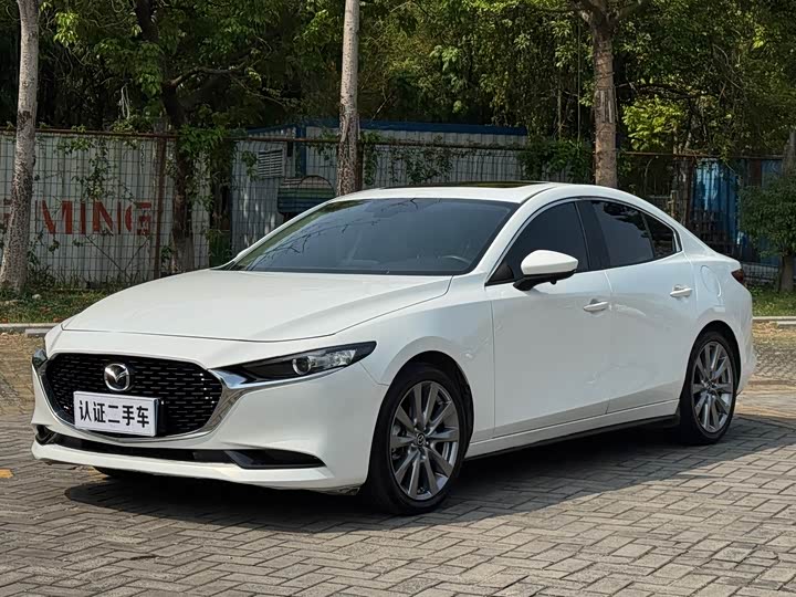 Фото 1 - Mazda 3 (Axela)