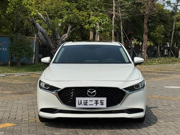 Фото 2 - Mazda 3 (Axela)