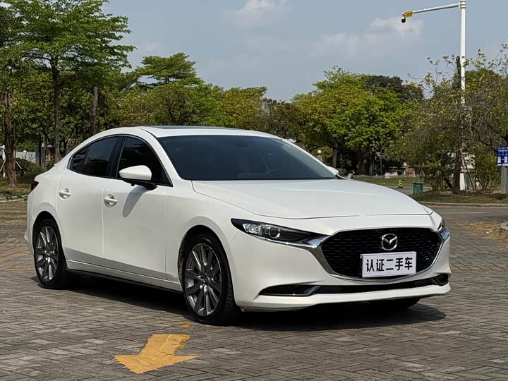 Фото 3 - Mazda 3 (Axela)