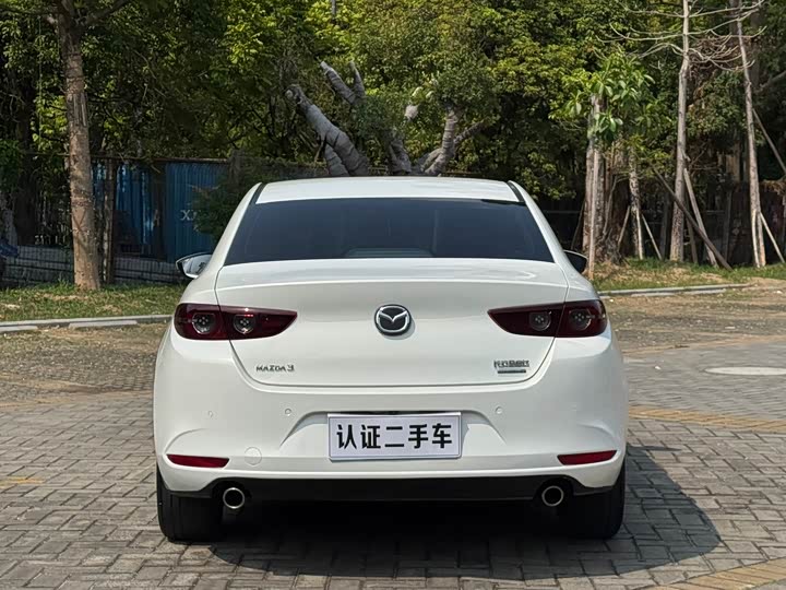 Фото 8 - Mazda 3 (Axela)