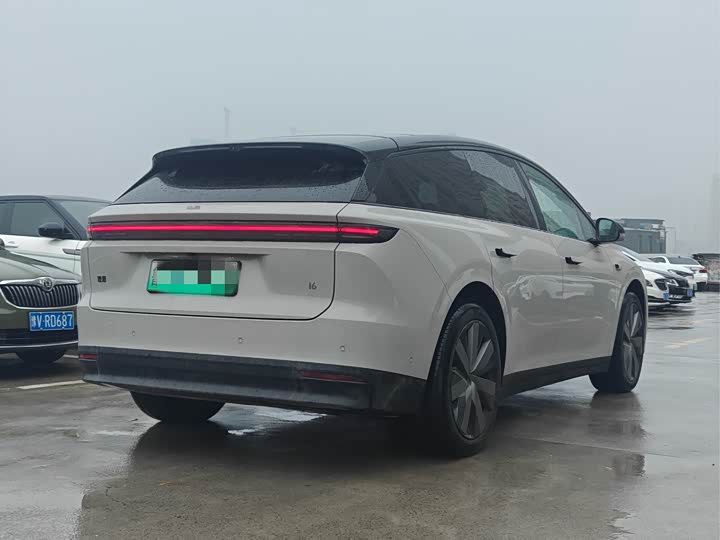 LiXiang i6 2025 2025款 两驱标准版
