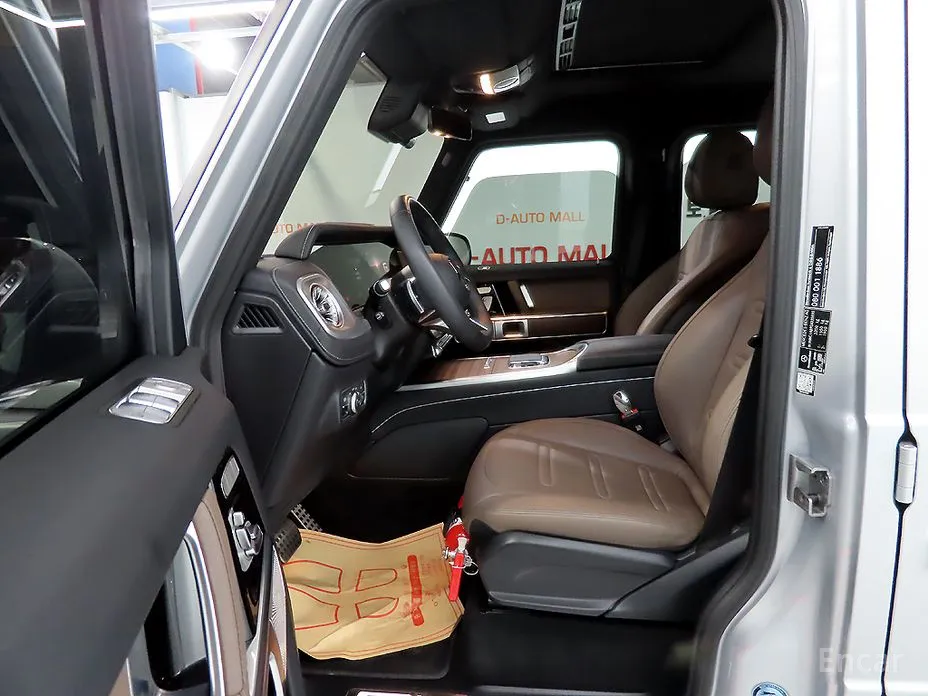 Mercedes-Benz G-Class 2024 G450d