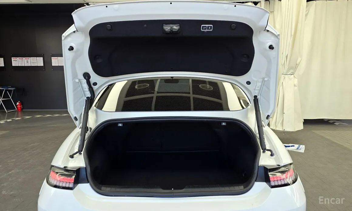 Hyundai Ioniq 6 2022 Standard