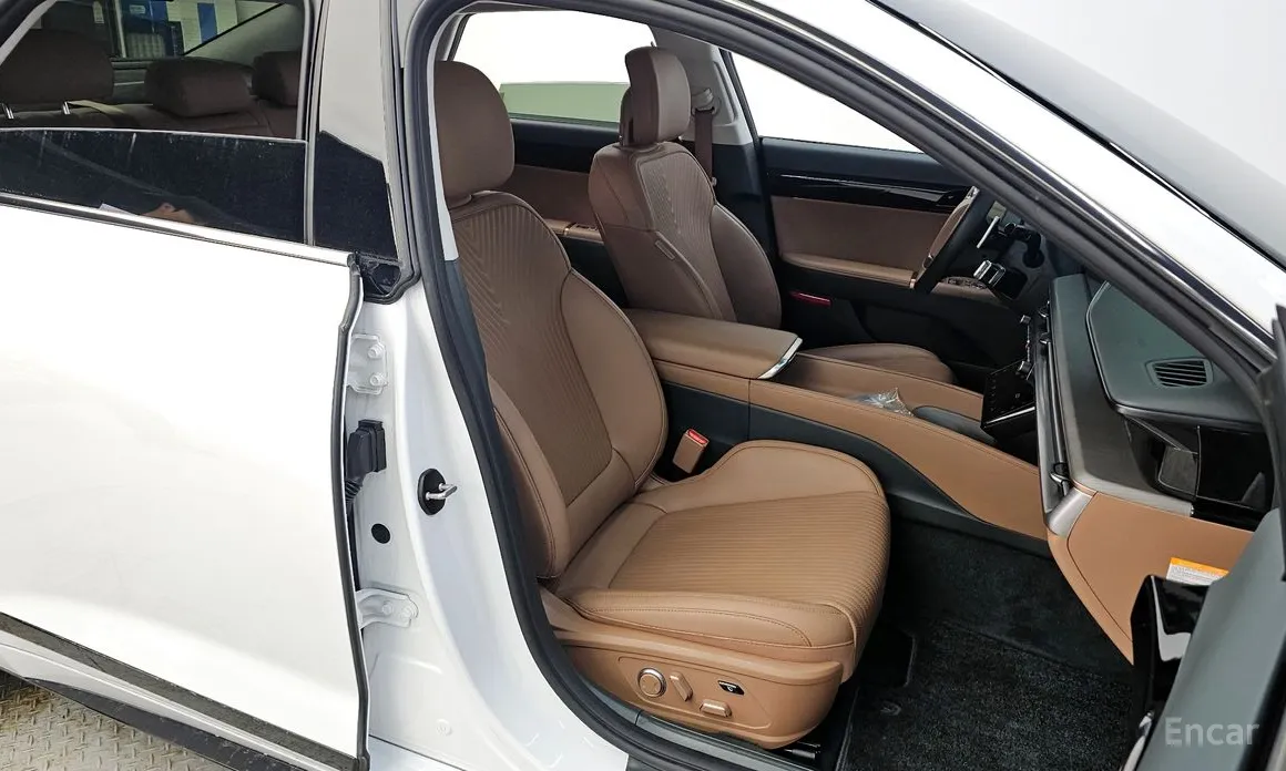 Фото 12 - Hyundai Grandeur