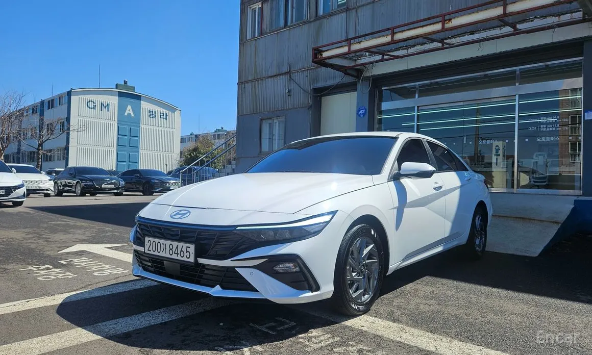 Фото 1 - Hyundai Avante