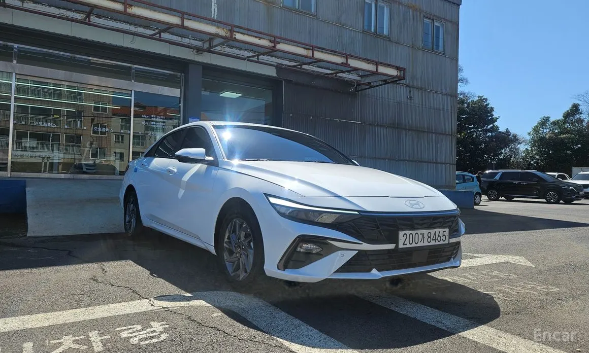 Фото 3 - Hyundai Avante