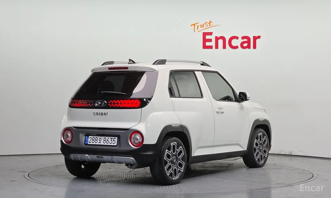 Photo 2 - Hyundai Casper
