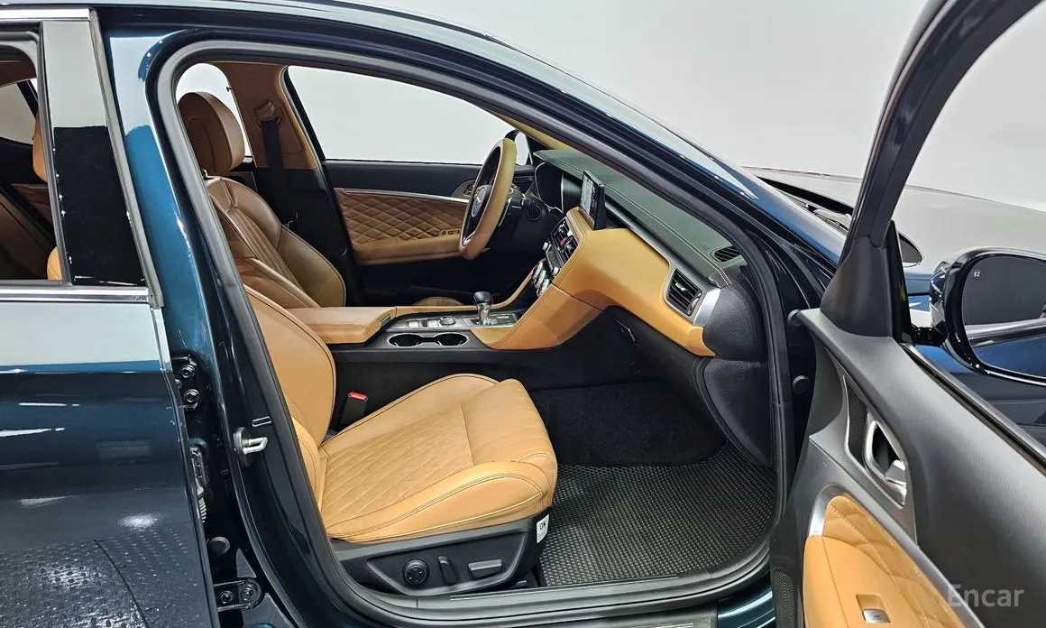 Genesis G70 2020 Gasoline 3.3T 2WD