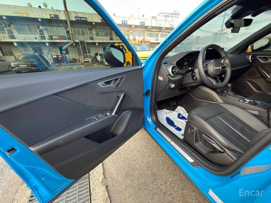 Audi Q2 2017 35 TDI Premium
