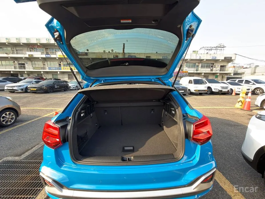 Audi Q2 2017 35 TDI Premium