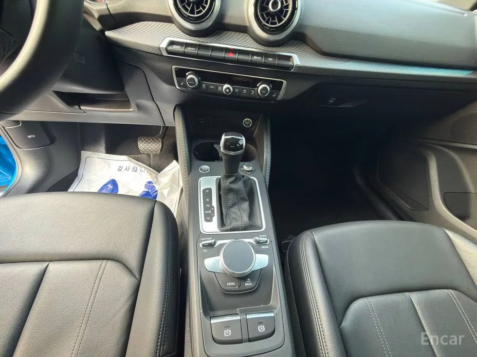 Audi Q2 2017 35 TDI Premium