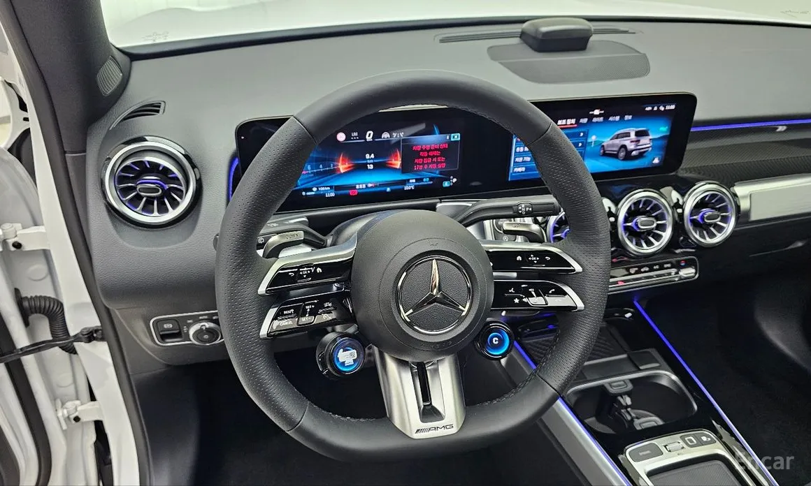Mercedes-Benz GLB-Class 2020 AMG GLB35 4MATIC