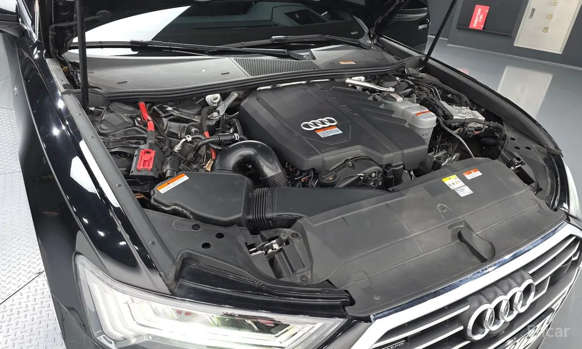 Фото 6 - Audi A6