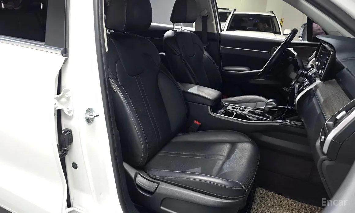 Photo 10 - Kia Sorento