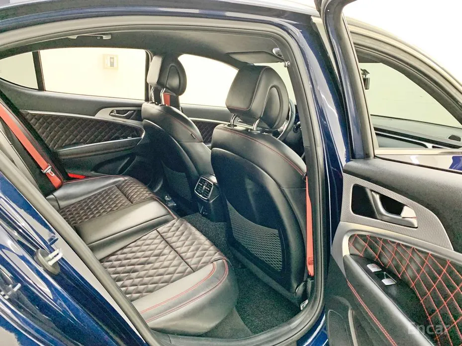 Genesis G70 2020 Gasoline 2.0T 4WD