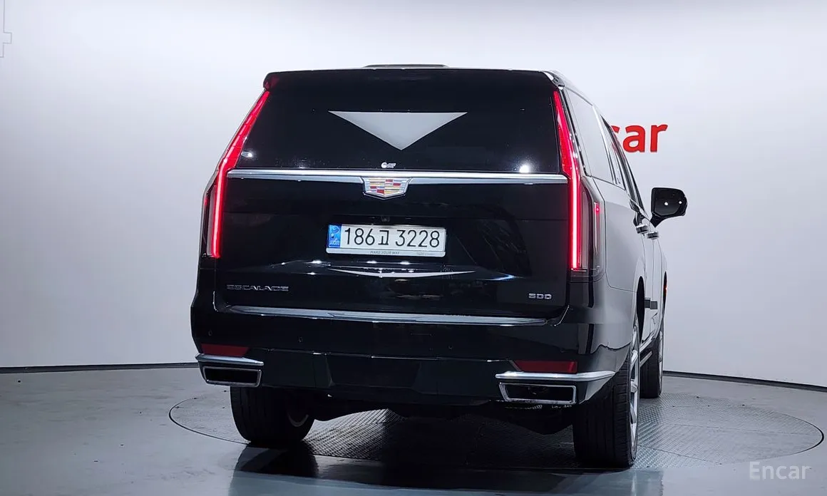 Cadillac Escalade 2021 6.2