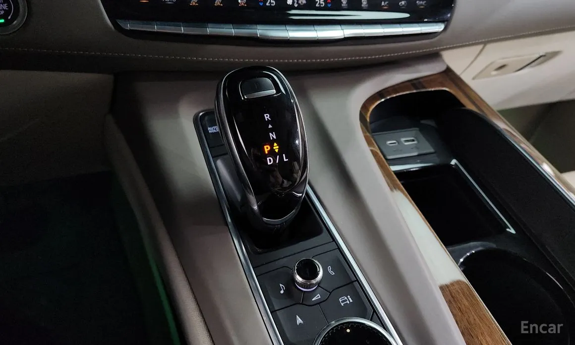 Cadillac Escalade 2021 6.2