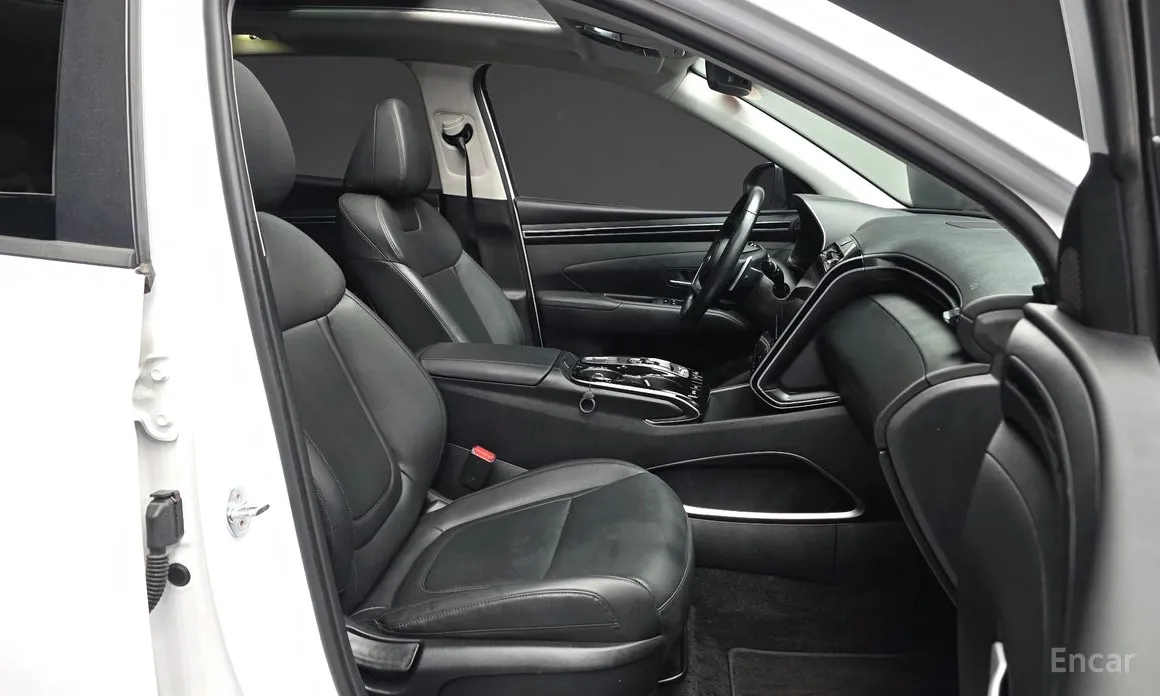 Photo 11 - Hyundai Tucson