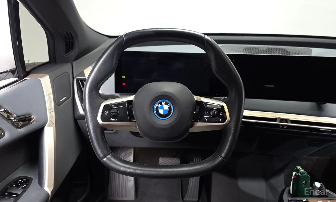 BMW iX 2021 xDrive50 Sports Plus