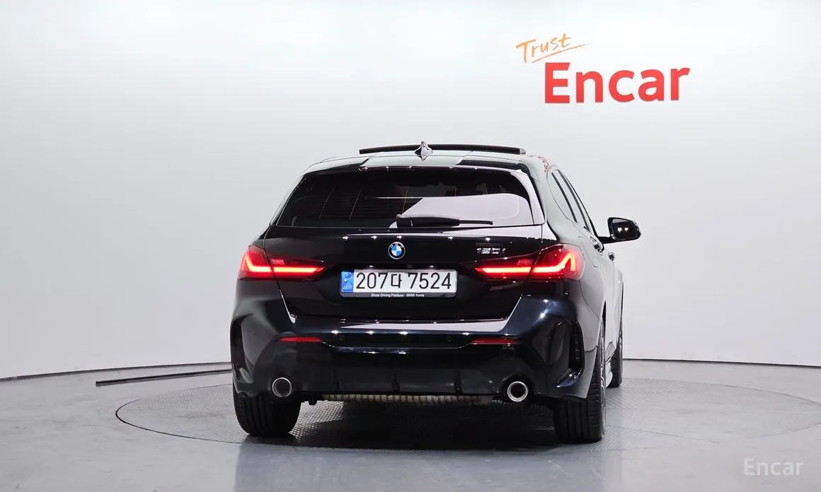 Фото 4 - BMW 1 Series