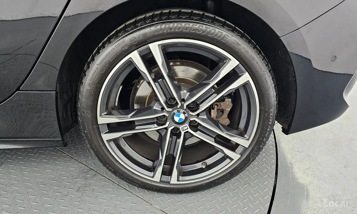 Фото 5 - BMW 1 Series