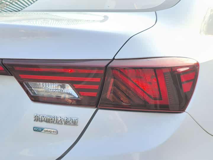 Фото 6 - Kia K3 EV