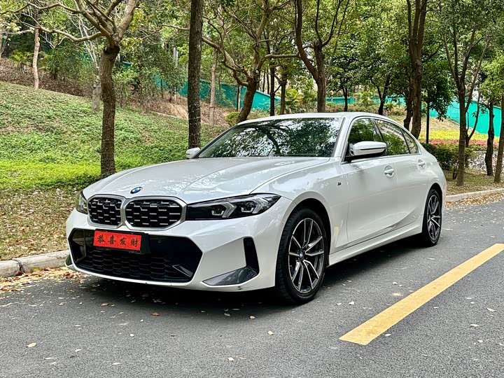 Фото 1 - BMW 3 Series