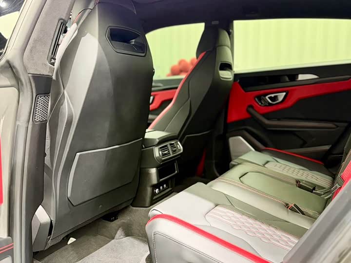 Lamborghini Urus 2023 2023款 4.0T V8 S