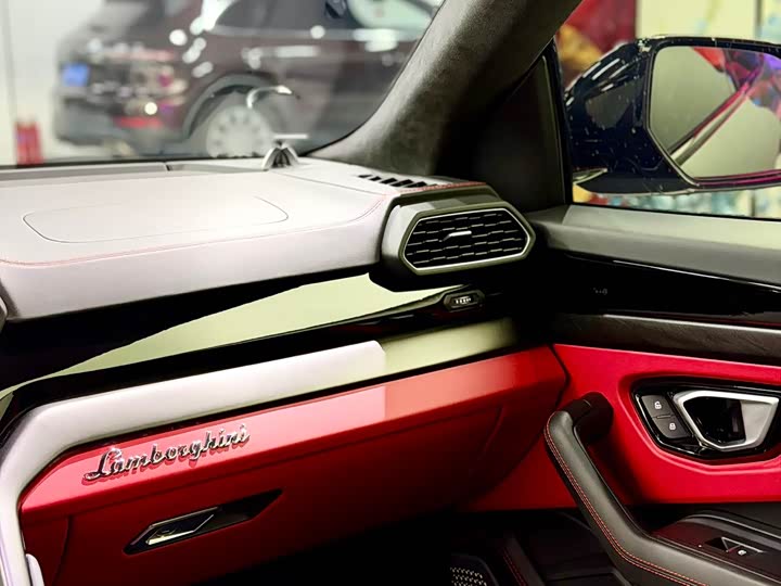 Lamborghini Urus 2023 2023款 4.0T V8 S