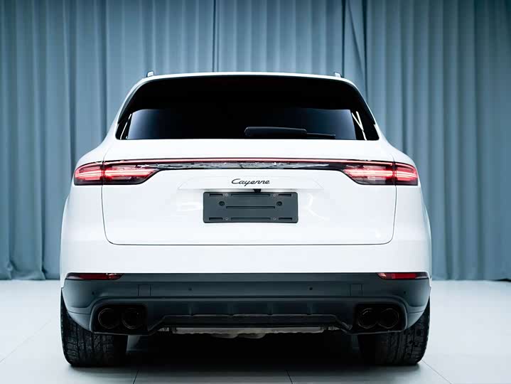 Zdjęcie 8 - Porsche Cayenne
