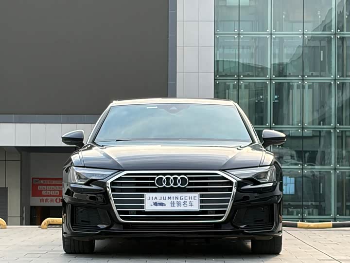 Photo 2 - Audi A6L