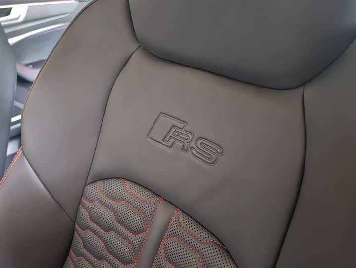 2024 Audi RS 6
