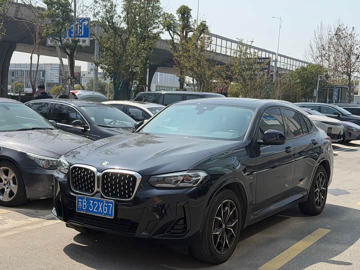 BMW X4 2022 2022款 xDrive 25i M运动套装