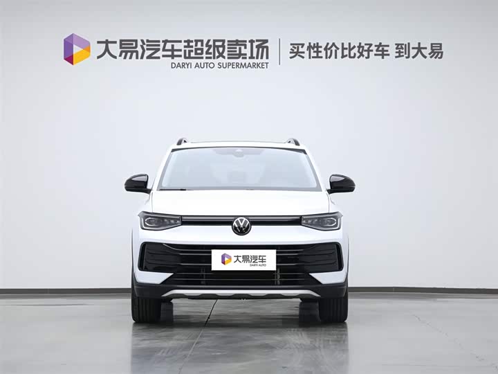 Фото 2 - Volkswagen Tharu