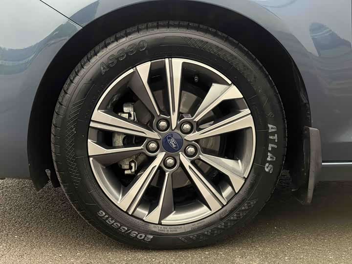 2021 Ford Escort