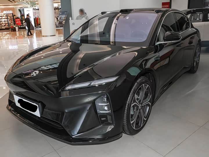 2025 Nio ET5
