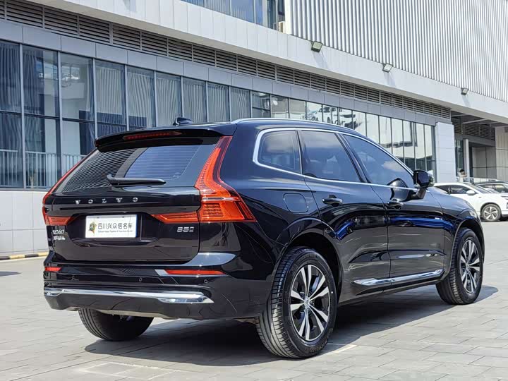 Фото 5 - Volvo XC60