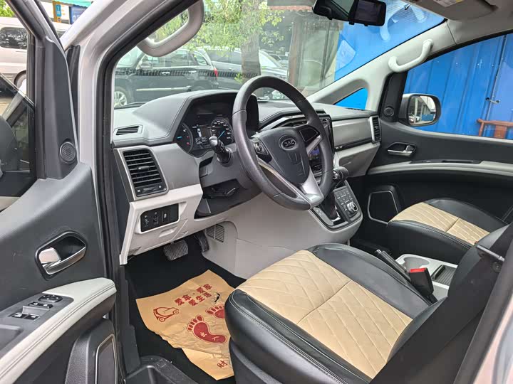 JAC Refine M4 2022 2022款 2.0TGDI 自动商旅版