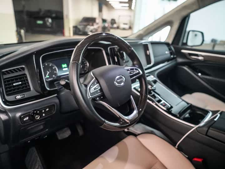 Photo 6 - GAC Trumpchi M8