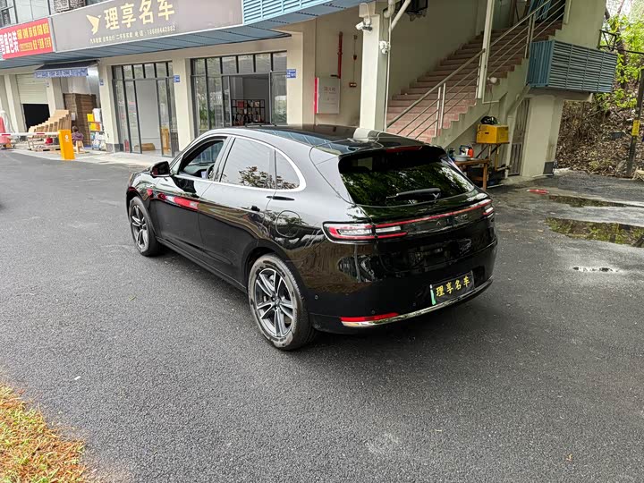Aito M5 2025 2025款 增程 Ultra 后驱版