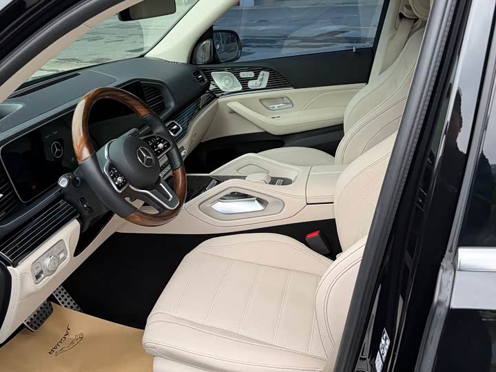 Mercedes-Benz GLS-Class 2022 2022款 改款二 GLS 450 4MATIC 豪华型