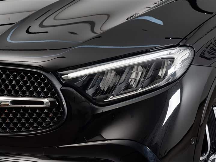 2025 Mercedes-Benz GLC-Class Coupe